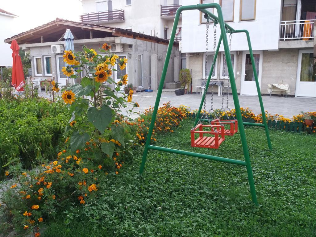 Apartments Nasteski Ohrid Buitenkant foto